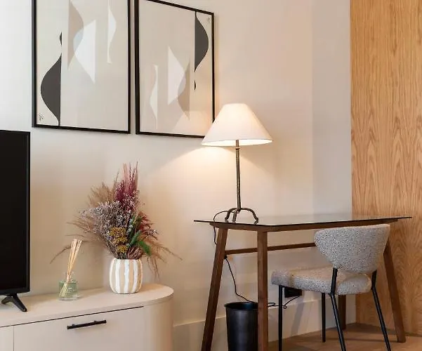 Ando Living - Santa Catarina House アパート *