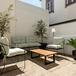 Ando Living - Santa Catarina House 4* Porto