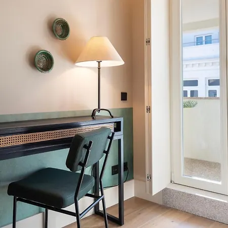 Ando Living - Santa Catarina House Porto