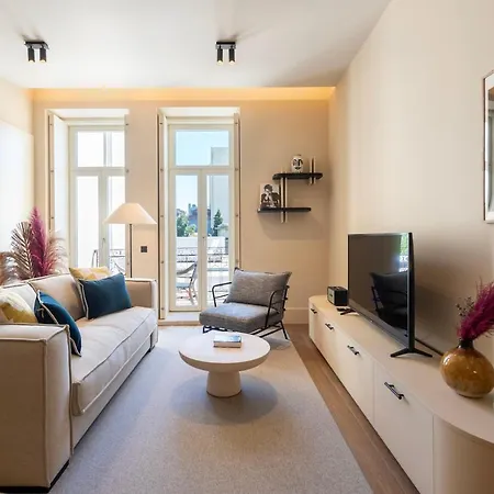 Ando Living - Santa Catarina House بورتو