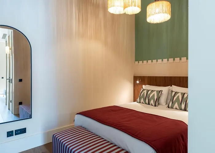 Ando Living - Santa Catarina House Oporto