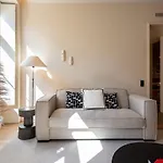Aparthotel Ando Living - Santa Catarina House 4*