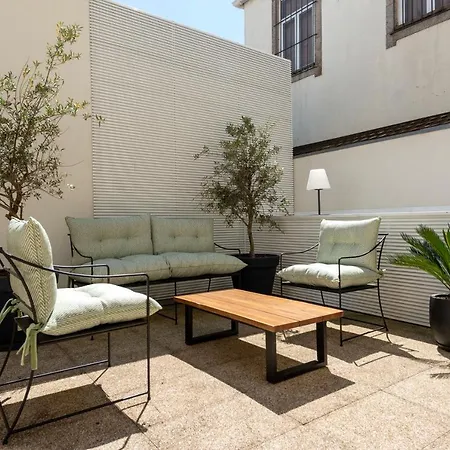 Ando Living - Santa Catarina House 4* Oporto