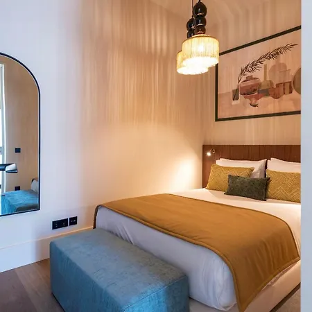 Ando Living - Santa Catarina House Aparthotel 4*