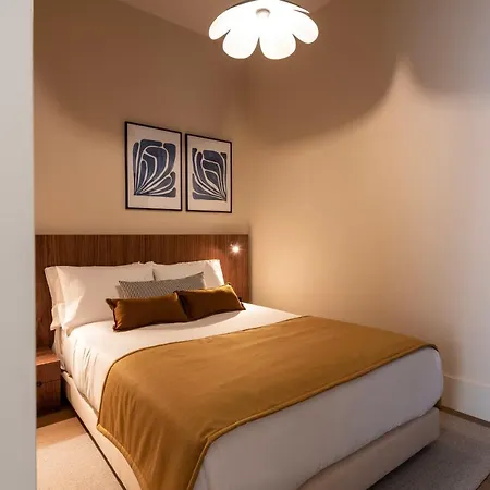 Ando Living - Santa Catarina House Aparthotel Oporto